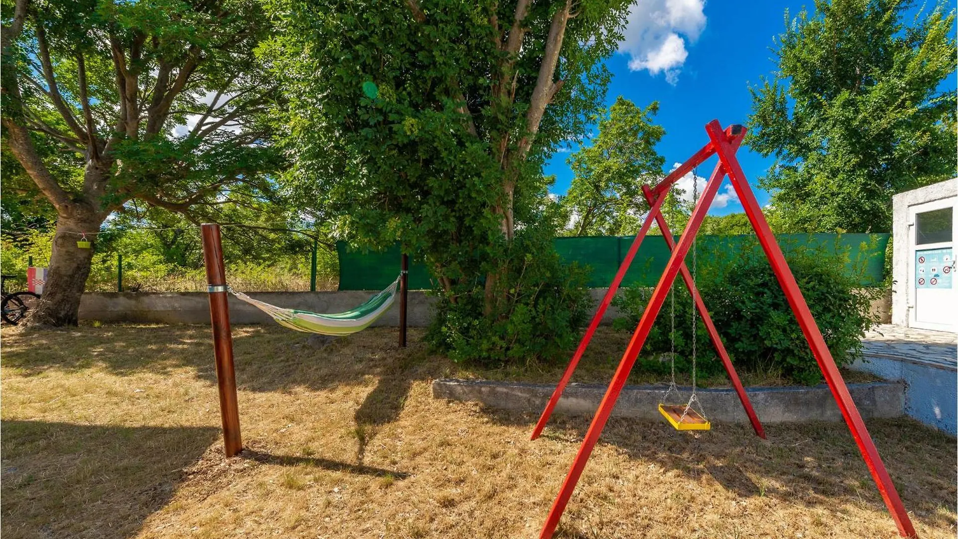 Сasa de vacaciones Awesome Home In Podgradina With Wifi